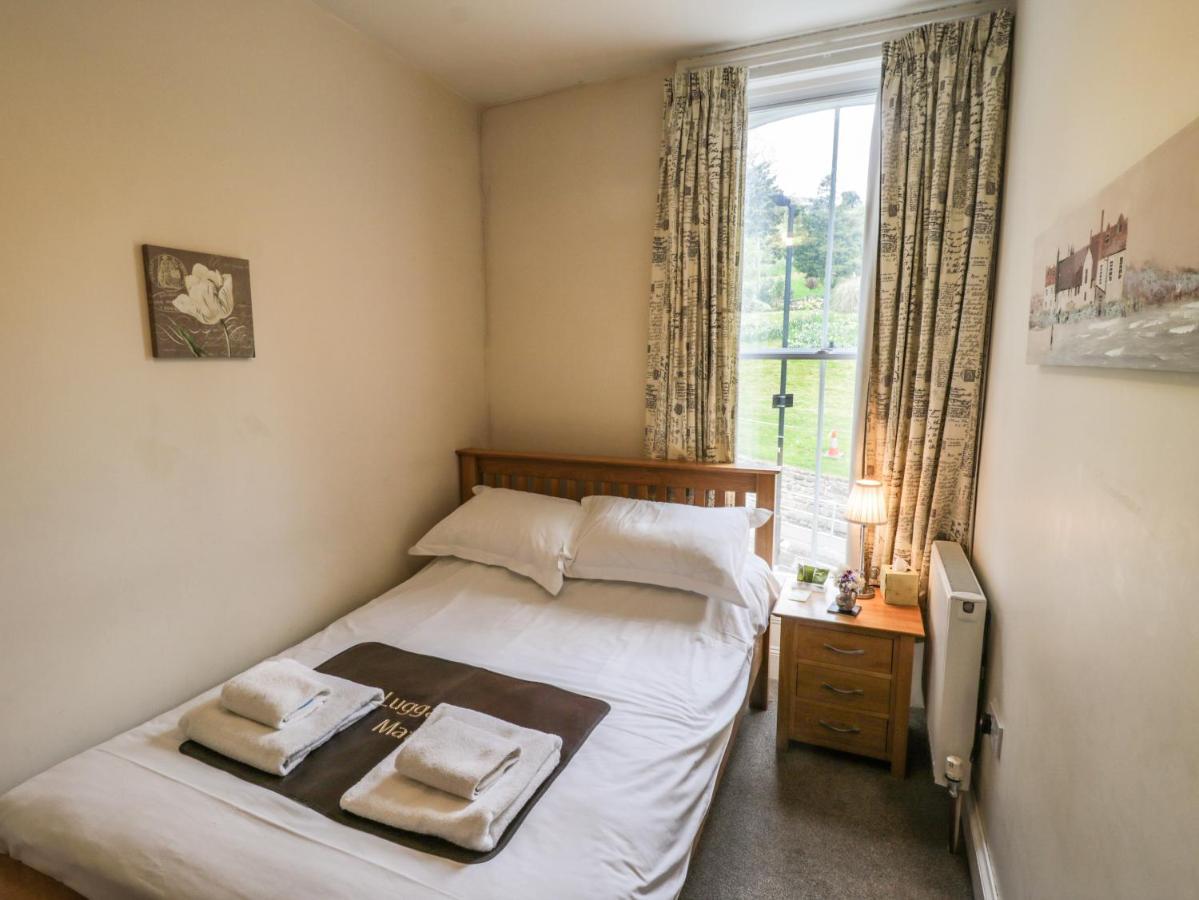 Park View Apartment